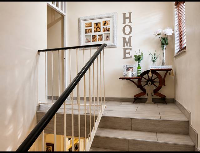 3 BEDROOM TOWNHOUSE FOR SALE IN THREE RIVERS